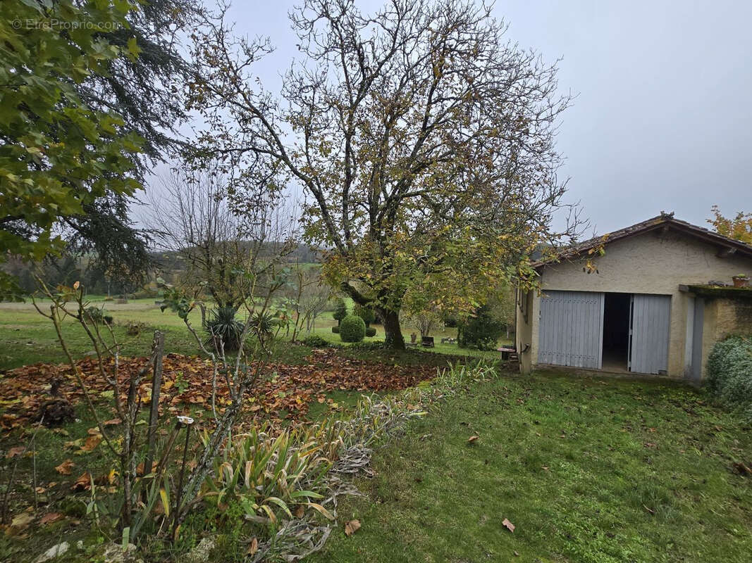 Maison à VILLAMBLARD