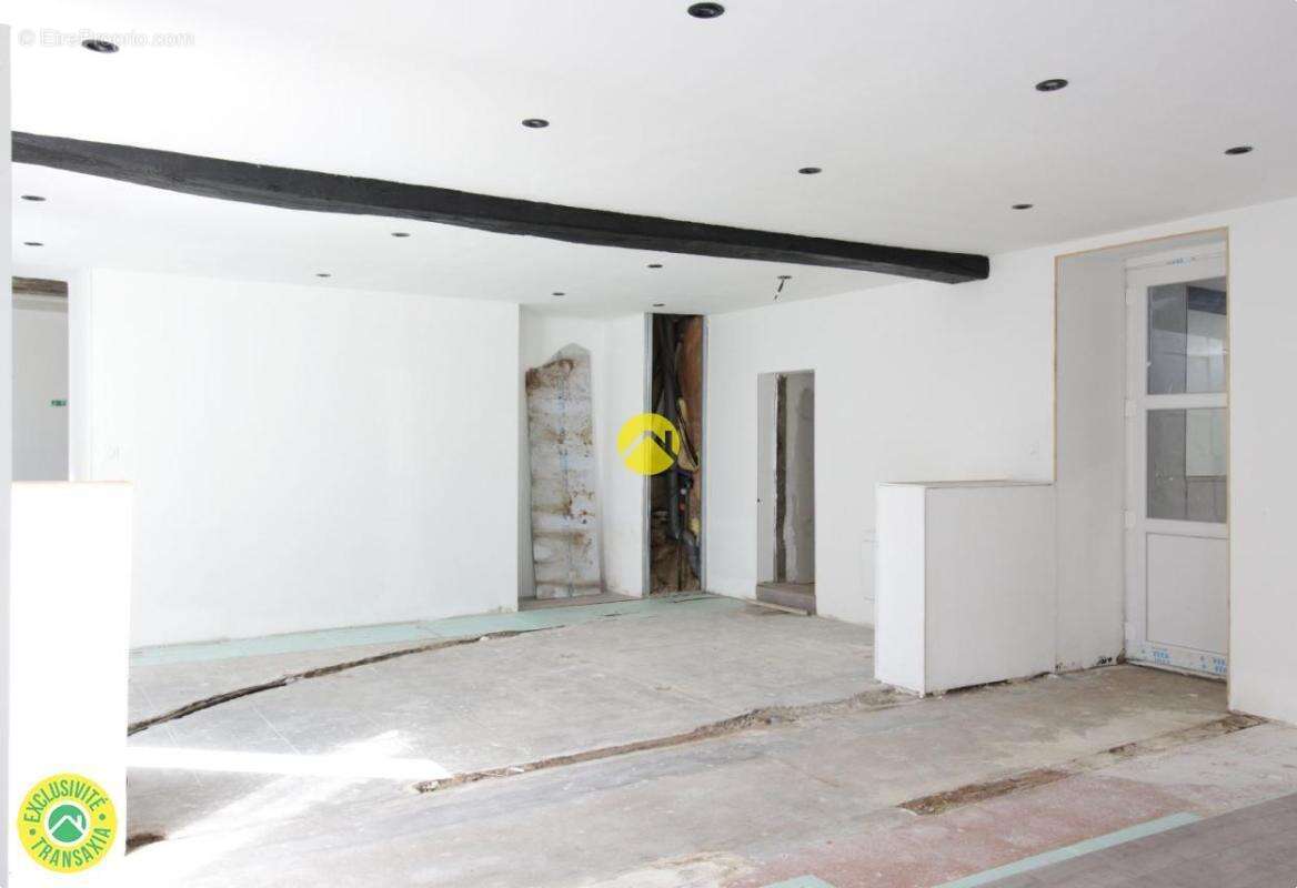 Maison à NERIS-LES-BAINS