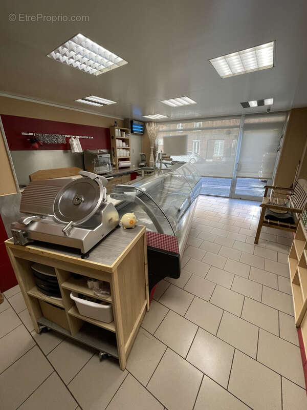 Commerce à BELLEVILLE-SUR-MER