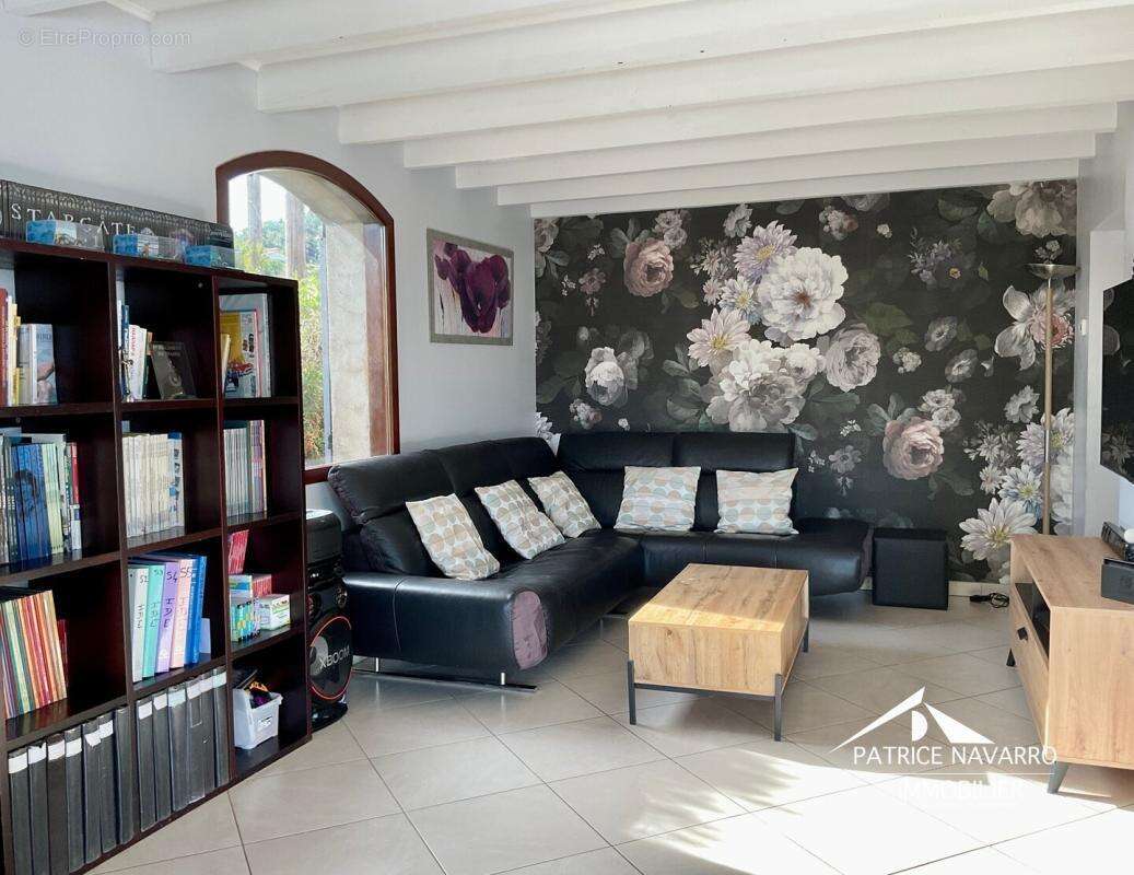 Maison plain-pied 6 pieces 106 m² - photo 7