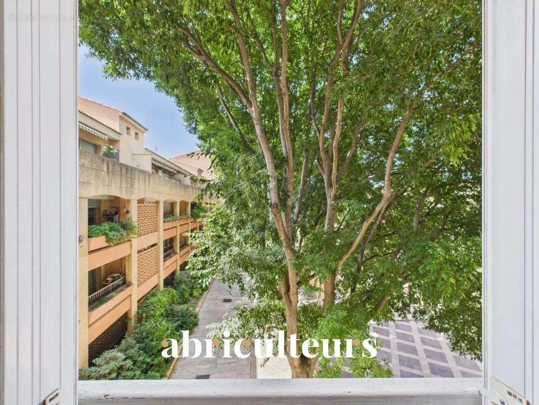 Appartement à SALON-DE-PROVENCE