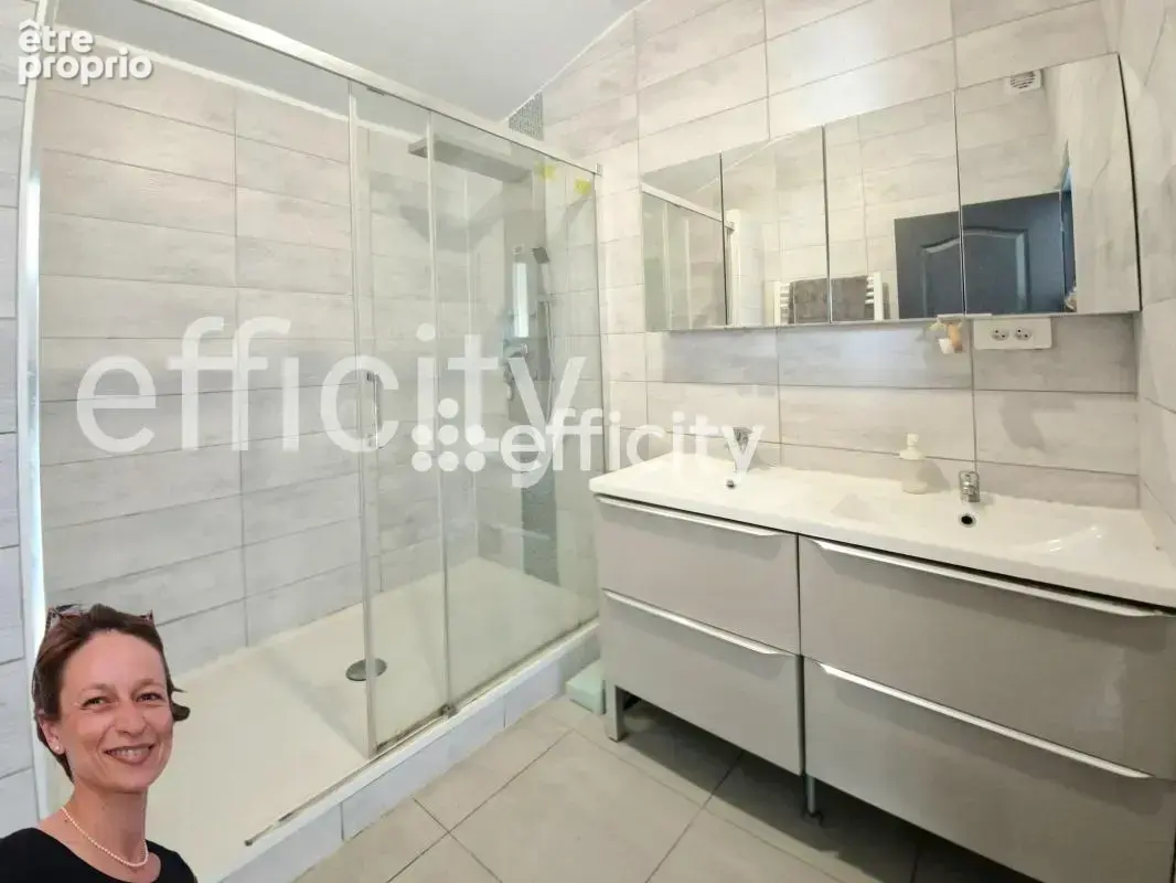 Maison 110 m² à Bondy  - photo 13