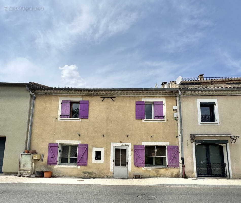 Maison à MIRABEL-AUX-BARONNIES
