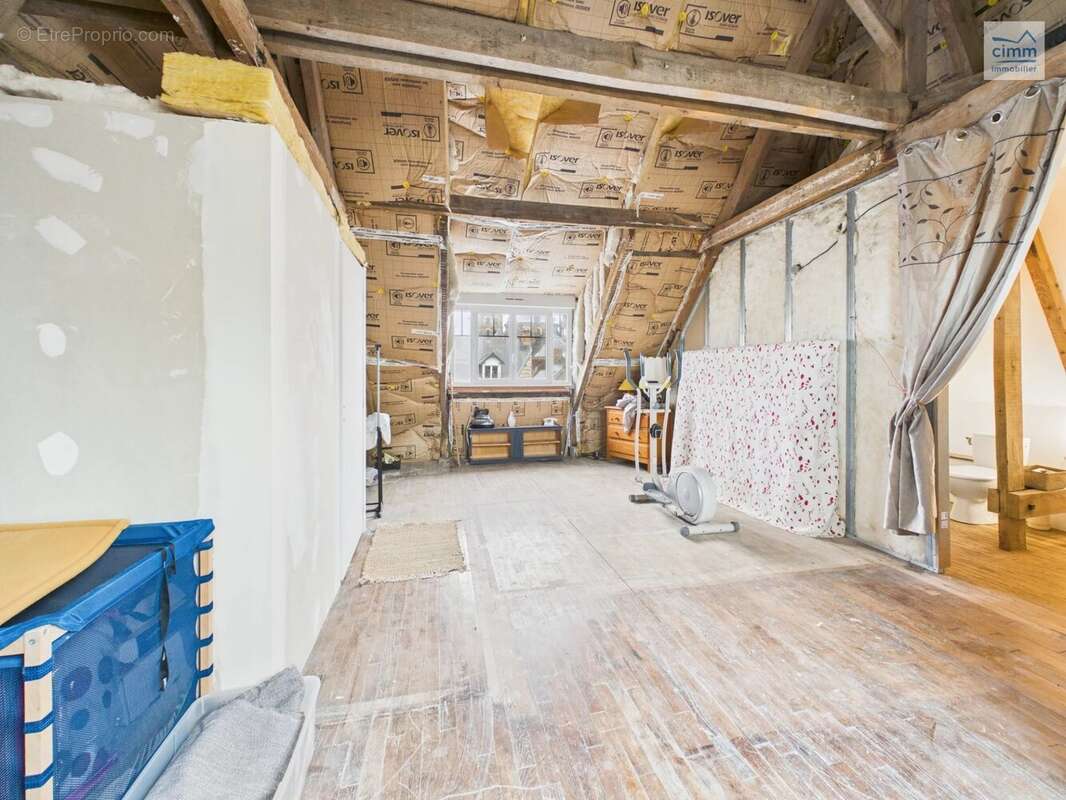 Maison à LES BRULAIS