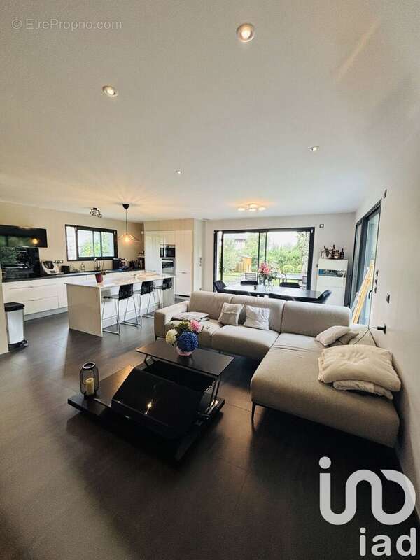 Photo 2 - Maison à CARIGNAN-DE-BORDEAUX