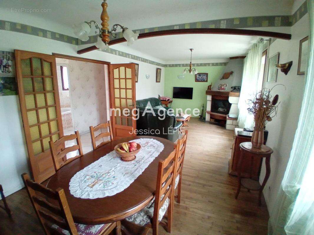 Maison à BEAUVOIR-SUR-NIORT