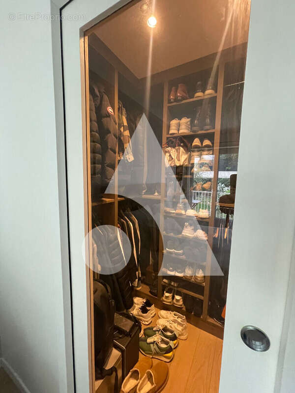 Appartement à SAINT-MAUR-DES-FOSSES