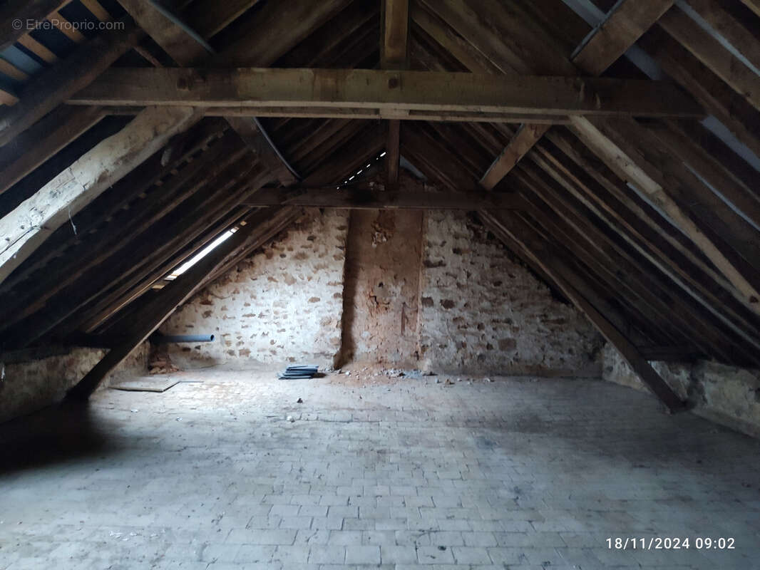 Maison à LOUVERNE