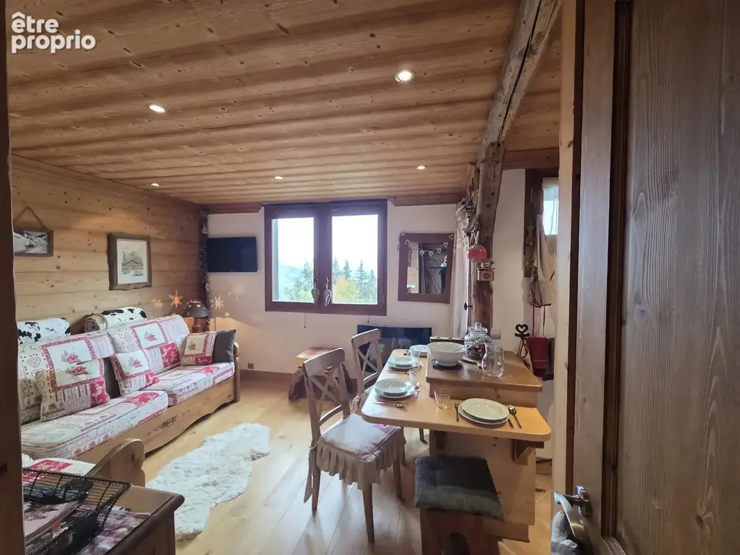 REF 2346 - Exclusivité – Studio Cabine entièrement rénové situé dans le Hameau de Crève-Coeur - photo 1