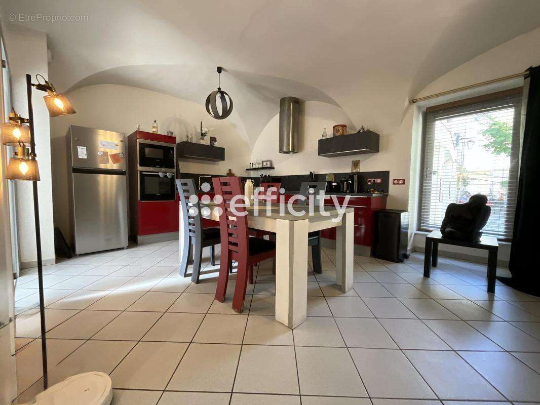 Appartement à PRIVAS