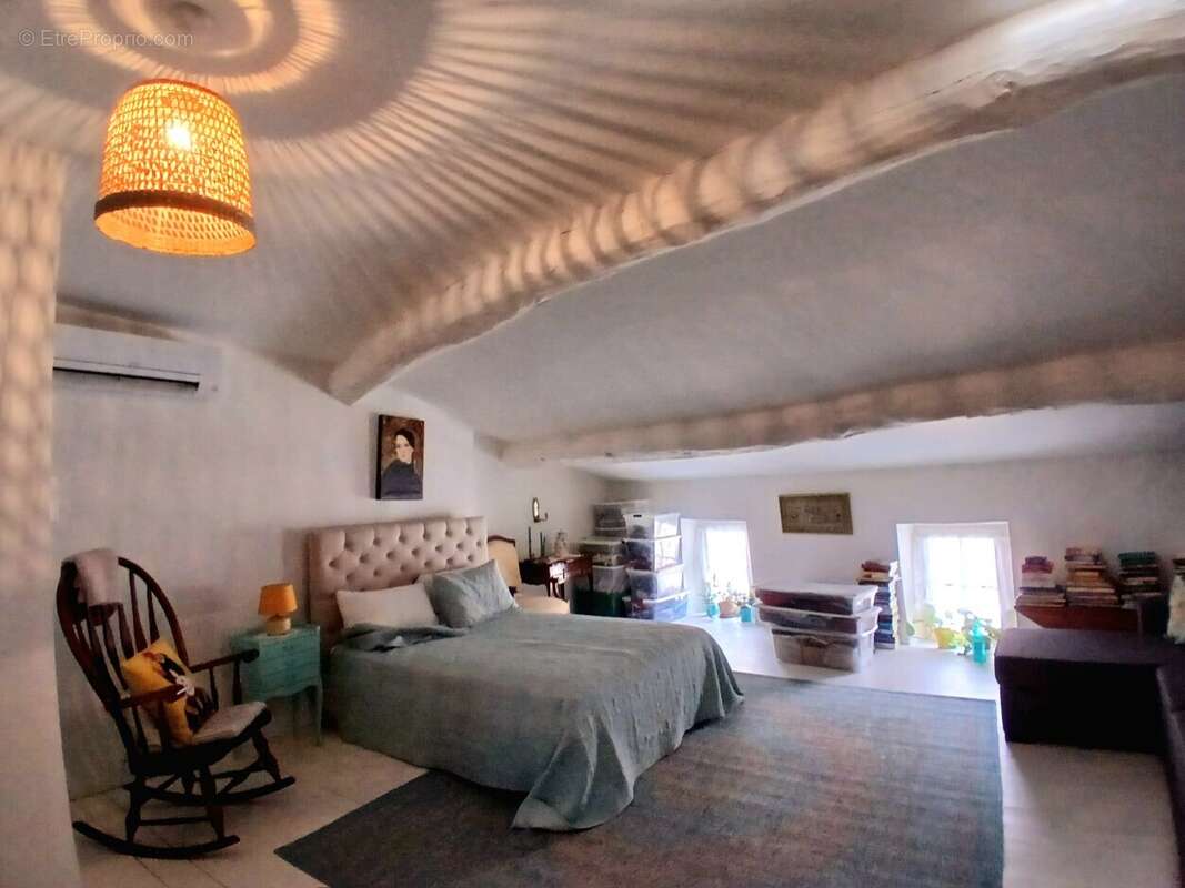 Maison à CAUNES-MINERVOIS