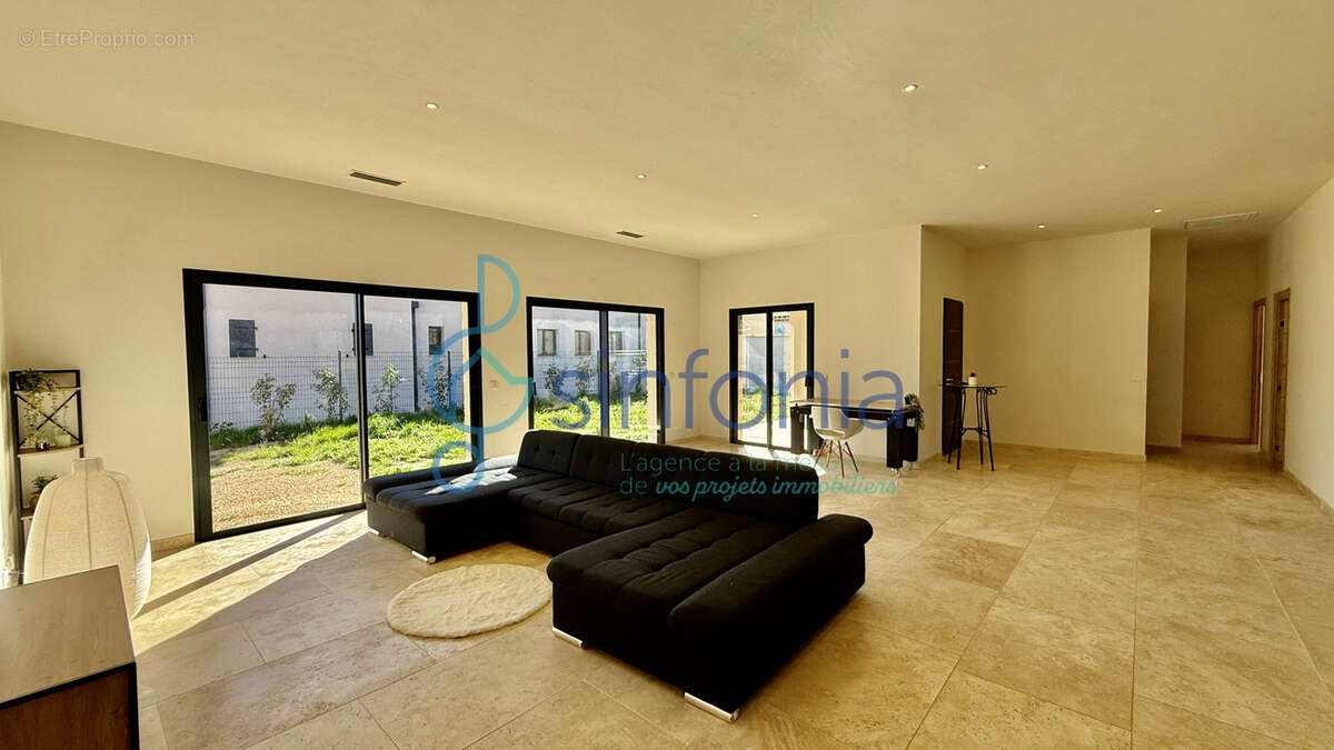 Maison à ARPAILLARGUES-ET-AUREILLAC