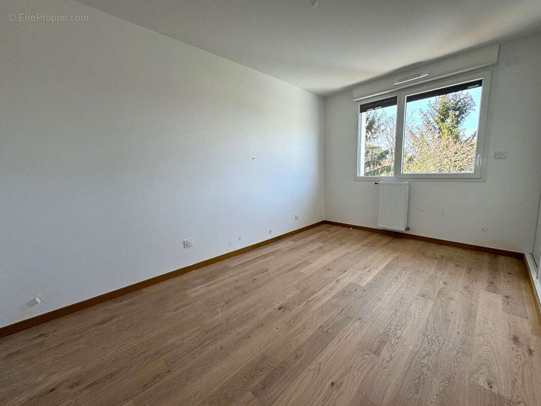 Appartement à SAINT-ORENS-DE-GAMEVILLE