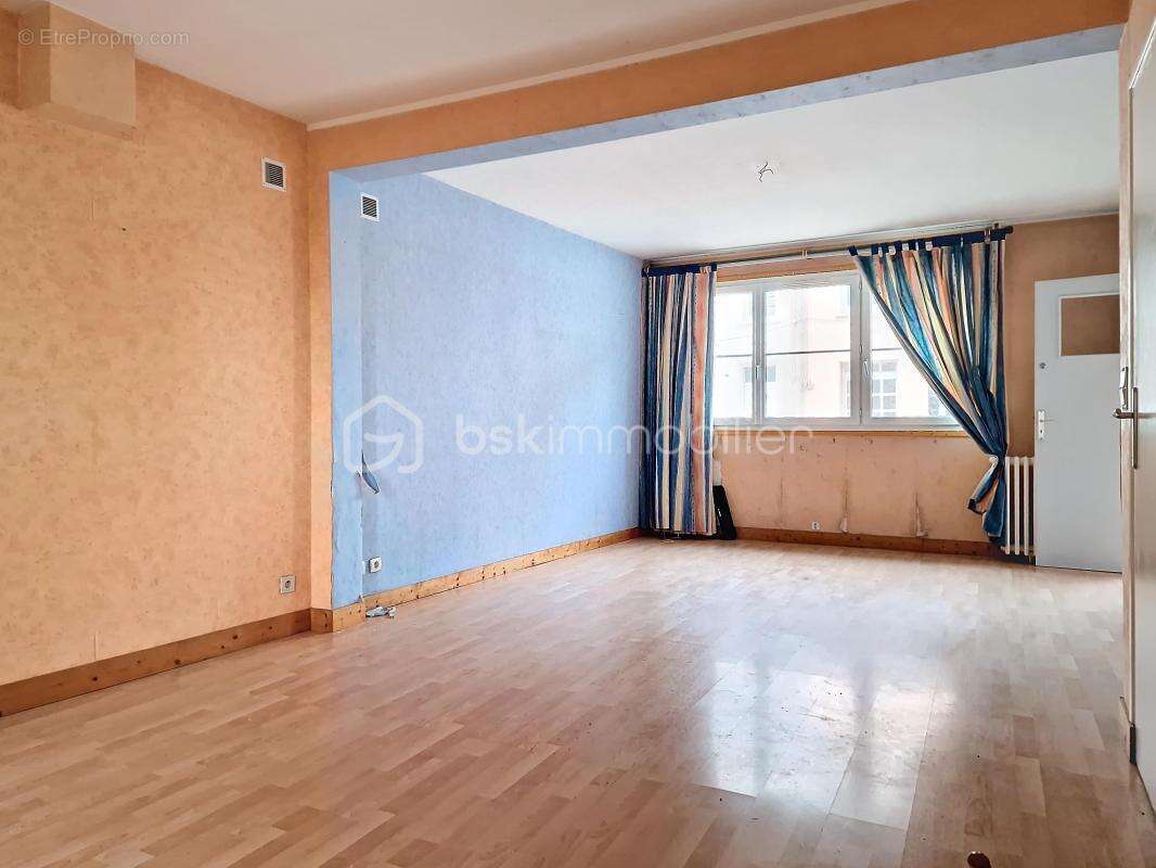 Maison à PICAUVILLE