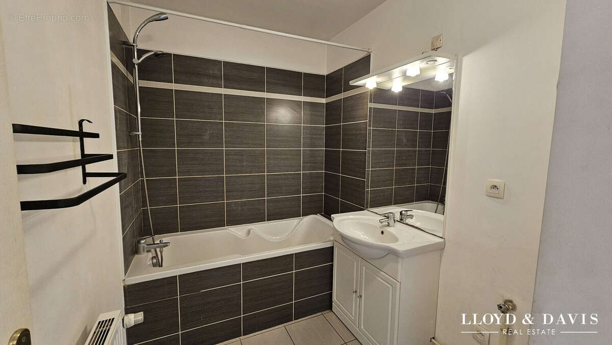 Appartement 68 m² à Pont-A-Marcq  - photo 4