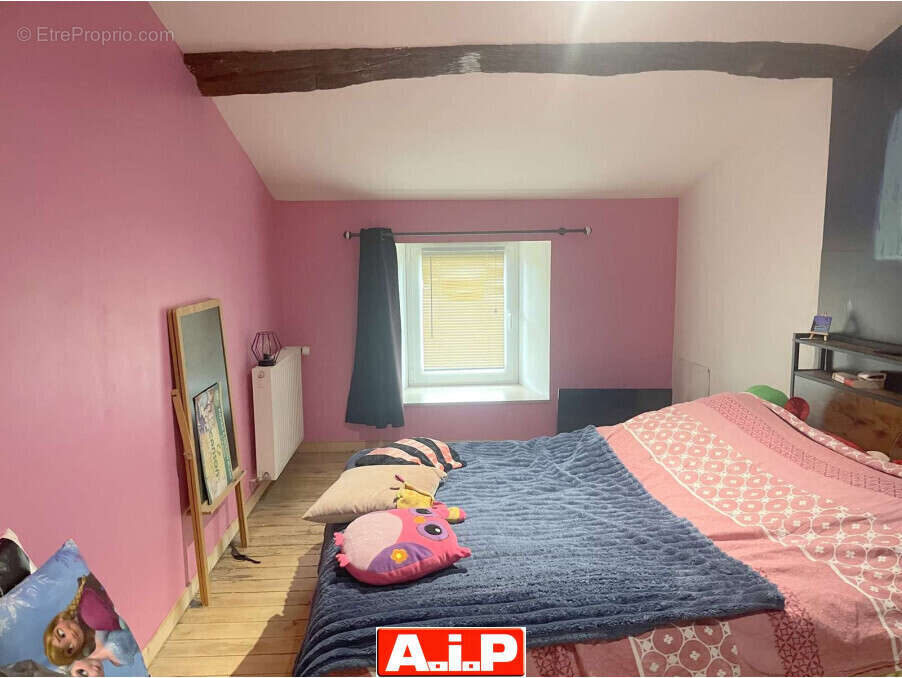 Maison à LA CHAPELLE-AUX-LYS