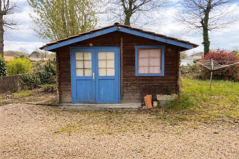 Maison à SAINT-JEAN-D'ILLAC
