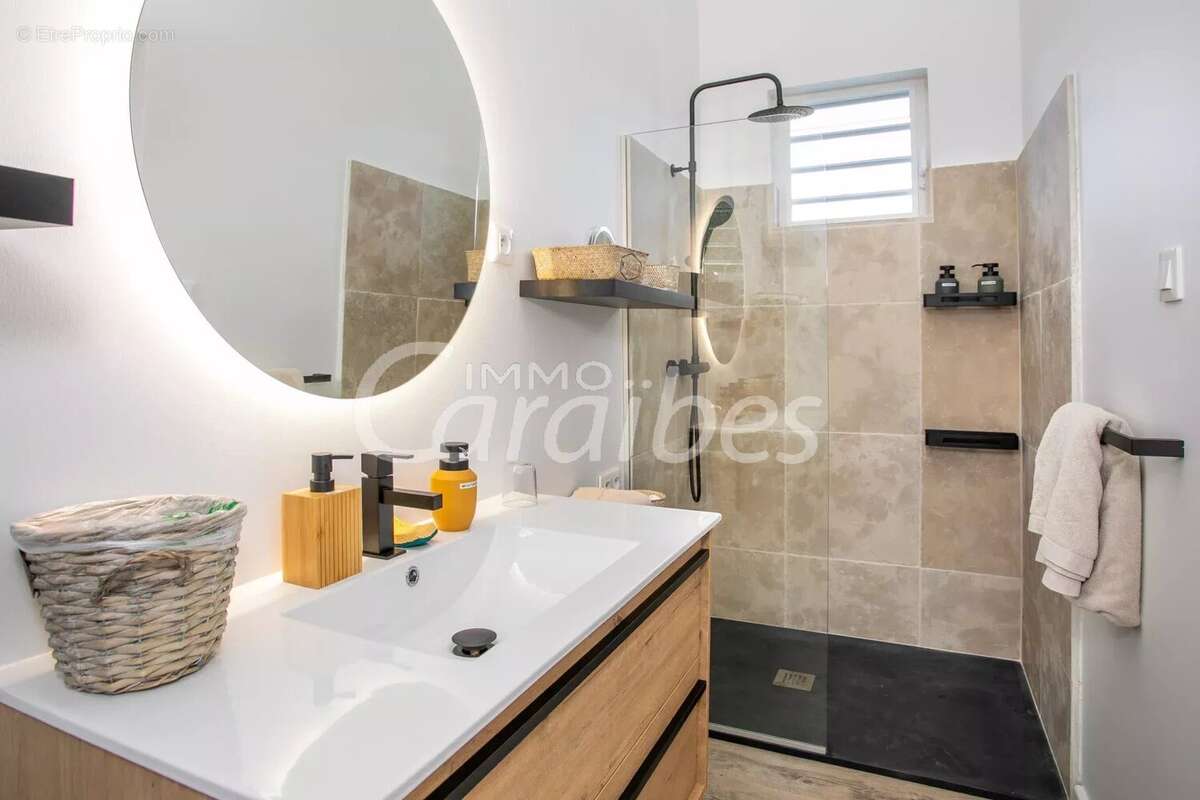 Maison à SAINT-MARTIN