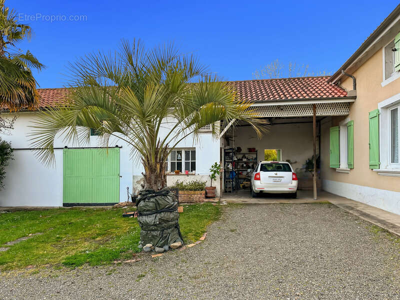 Maison à vendre de 155 m2 de surface habitable à LADEVEZE RIVIERE (32) avec 3330 m2 de jardin - photo 19