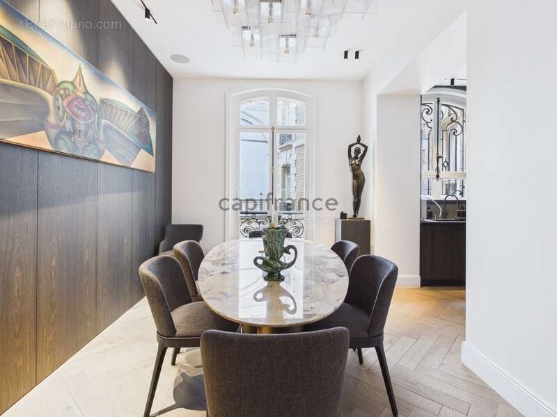 Appartement Haussmannien 6 pièces PARIS 16EME ARRONDISSEMENT (75) - photo 9