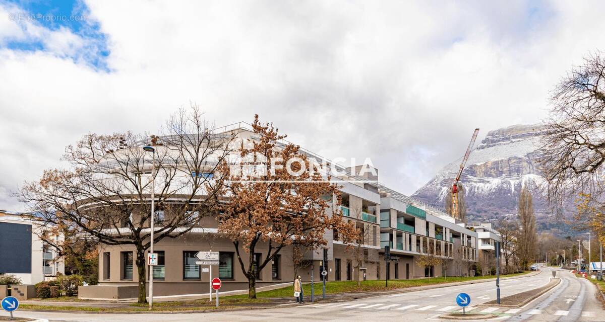 Appartement à MEYLAN