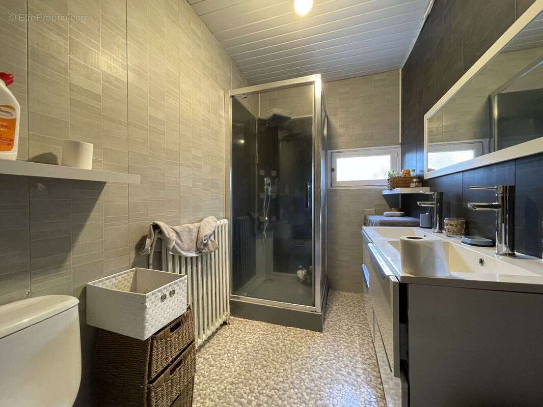 Maison individuelle avc piscine chauffee - photo 6