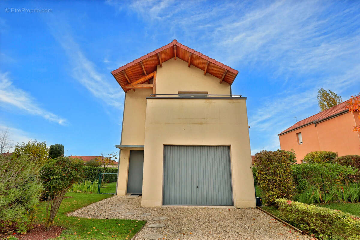 Maison à BRIENNE-LE-CHATEAU