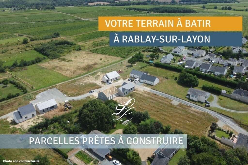 Terrain à RABLAY-SUR-LAYON