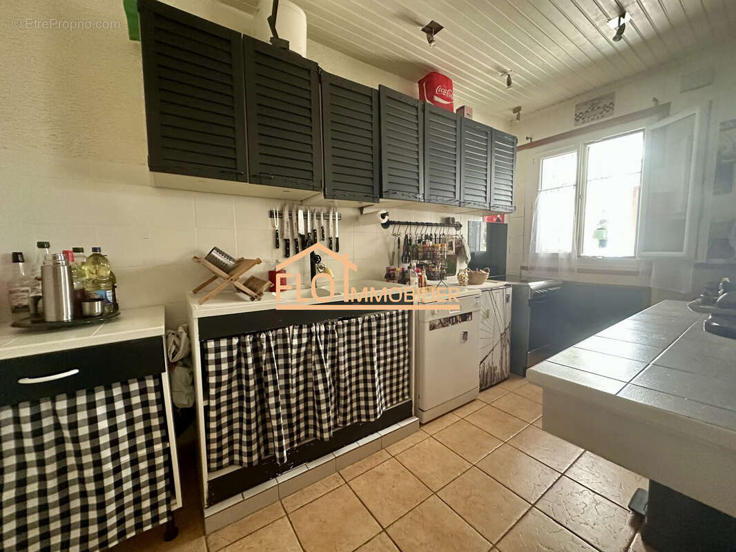 Maison 126 m² à Florensac  - photo 4