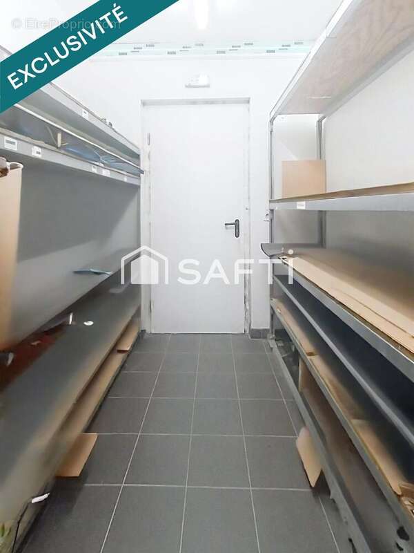 Commerce 103 m² à Saint-Gildas-Des-Bois  - photo 7