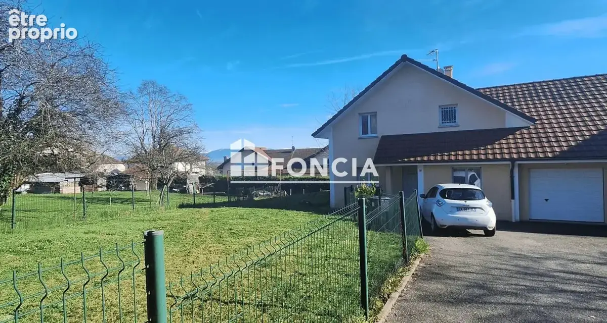 Belle maison mitoyenne par le garage, idéale pour une famille en quête de calme et d'espace - photo 8