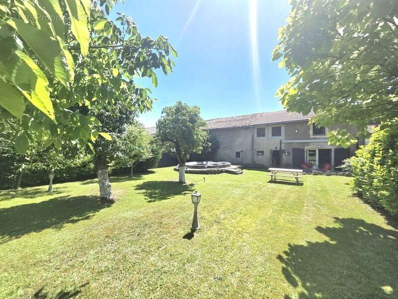 Maison de village à vendre en exclusivité 4 chambres, grange et jardin REVILLE AUX BOIS (55150) - photo 21