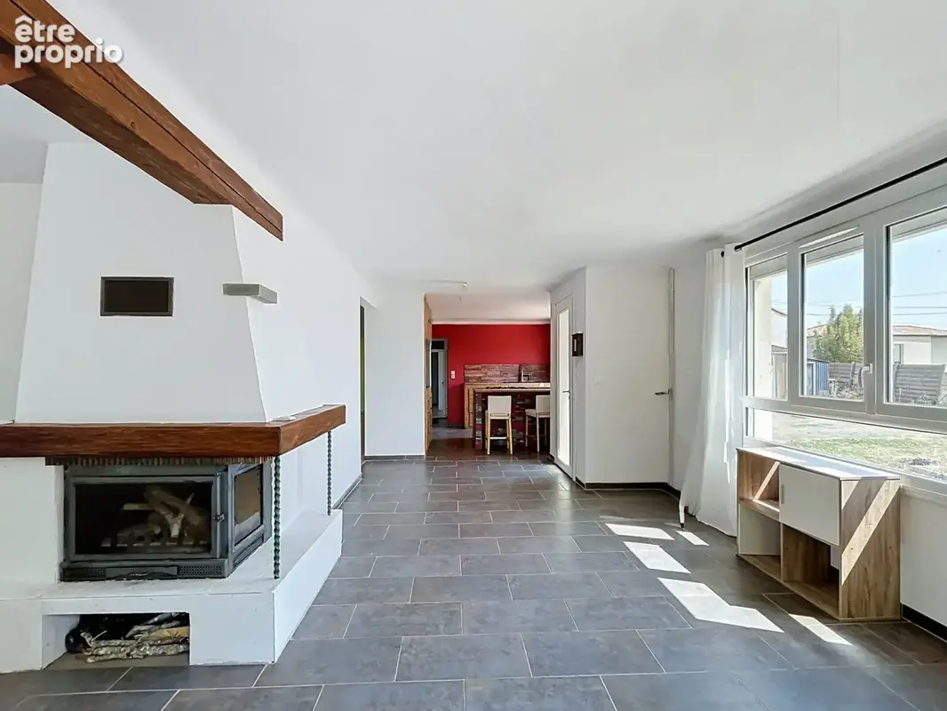 Maison 122 m² à Gorges  - photo 4