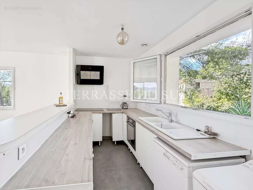 Maison à LA CADIERE-D&#039;AZUR