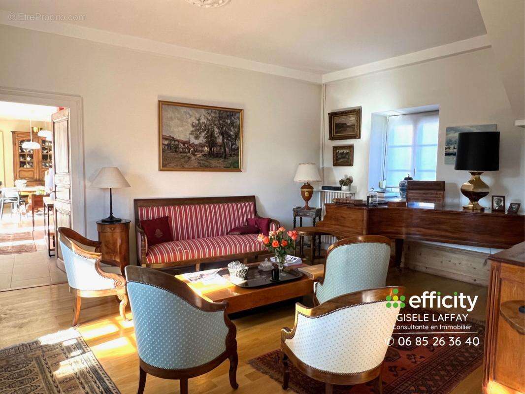 Maison à MONTBRISON