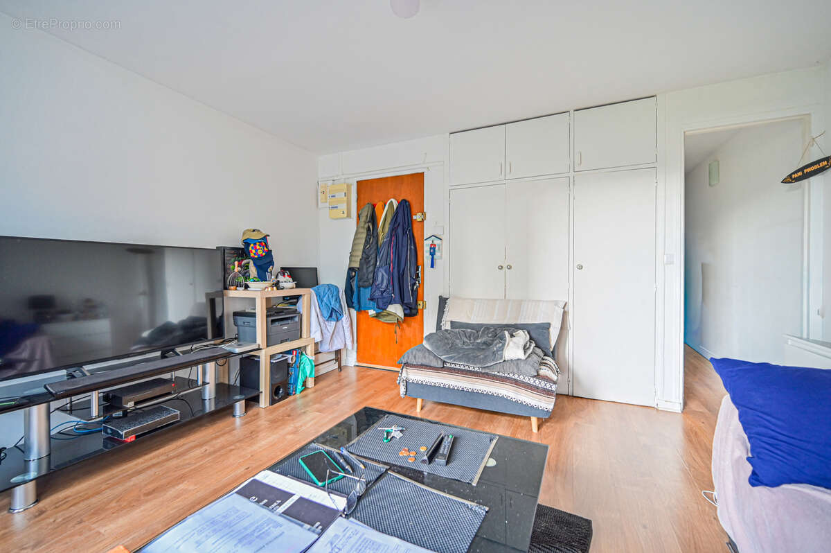 Appartement à SAINT-MAUR-DES-FOSSES