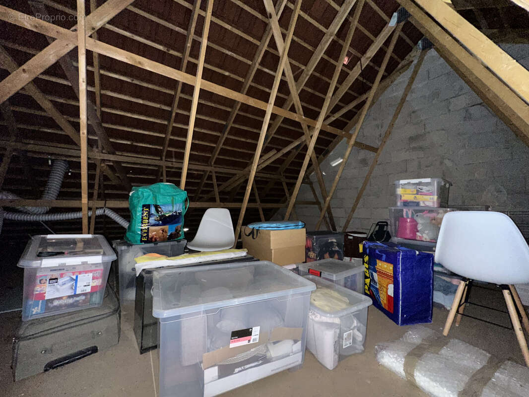 Maison à BROU-SUR-CHANTEREINE