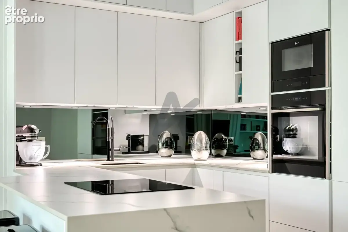 Superbe appartement de caractère entièrement rénové avec 2 chambres et un bureau - photo 8