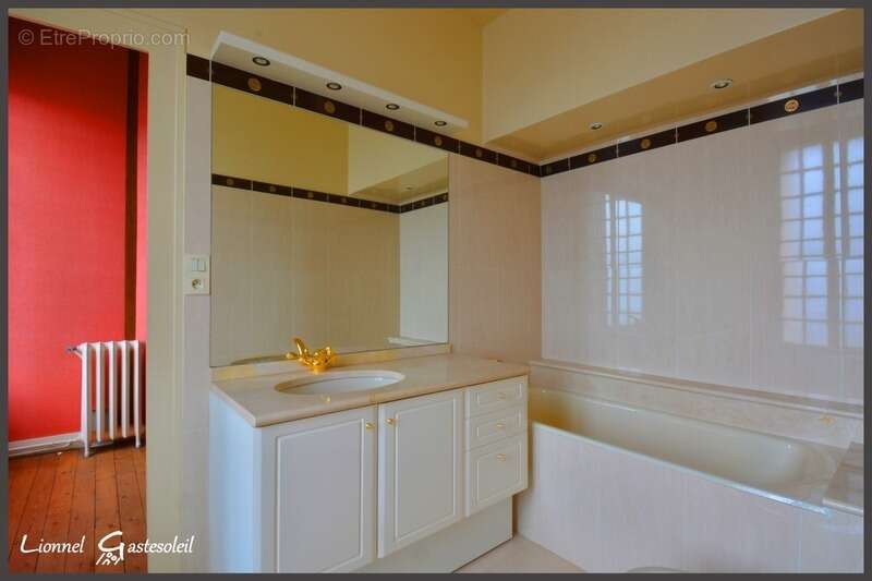 Maison à SAINTE-FOY-LA-GRANDE