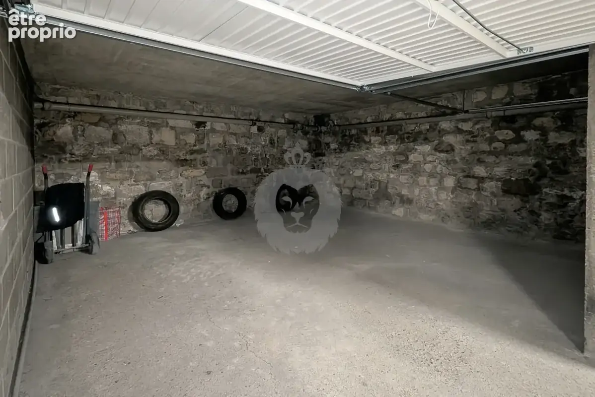Double box garage aux muriers - photo 3