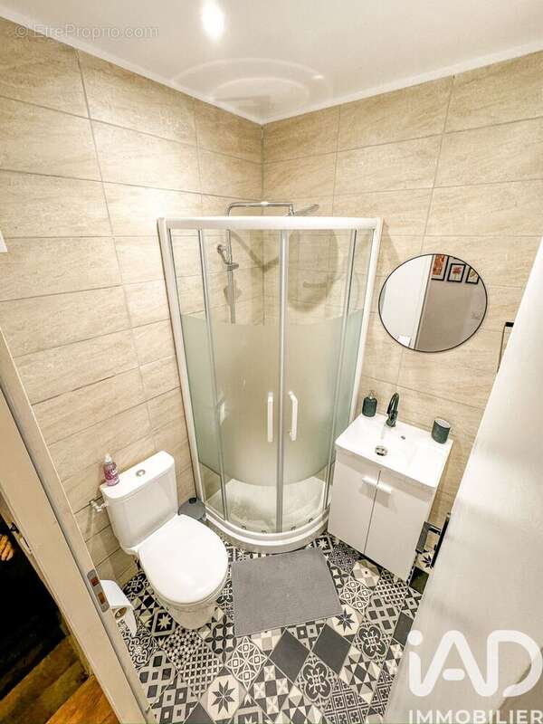 Photo 4 - Appartement à SAINT-MAXIMIN-LA-SAINTE-BAUME