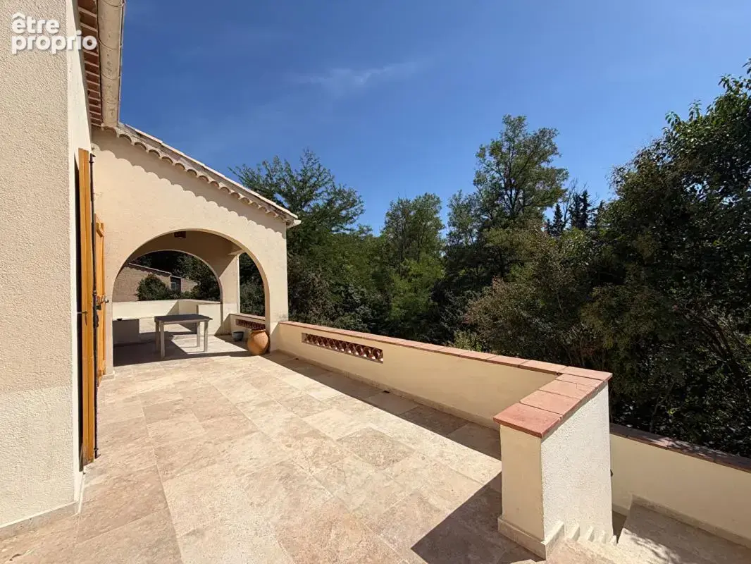 Villa de caractère  5 pièces 147 m² Piscine Vue sur le château de Salernes - photo 6