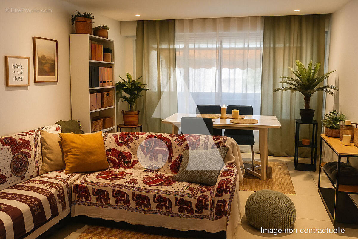 Appartement à FREJUS