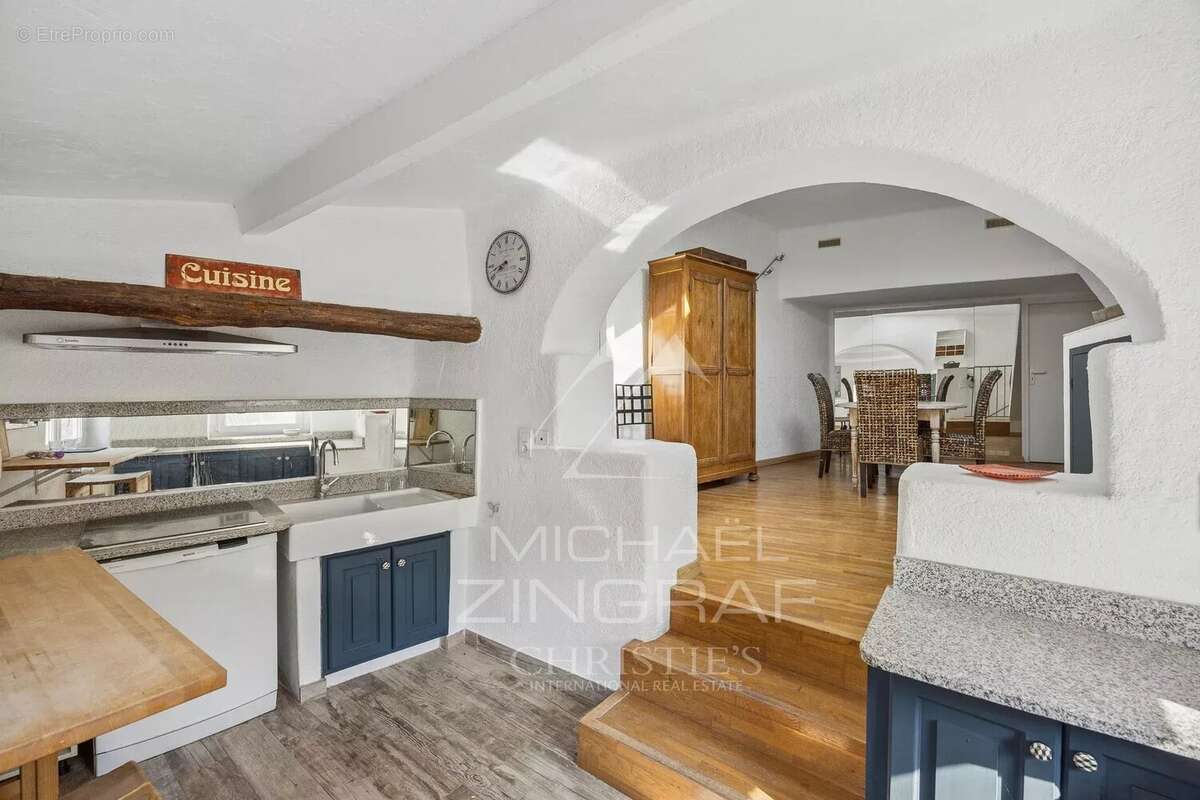 Appartement à CABRIS