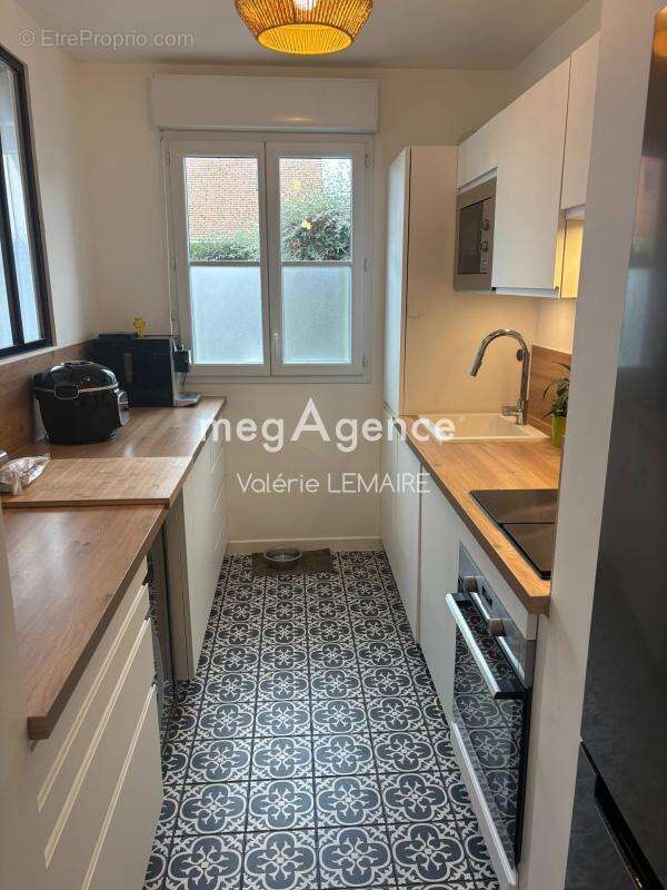 Appartement à GRISY-SUISNES