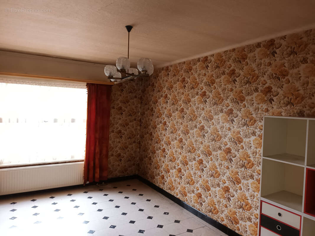 Maison à VIEUX-CONDE