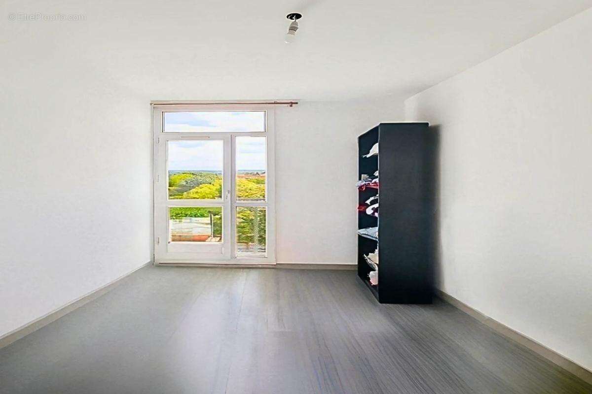 Appartement à RIS-ORANGIS