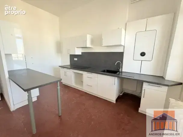 13008 proche Périer,  ÉLÉGANCE HAUSSMANNIENNE   T4 d’exception de  145 m2 avec terrasse  sur jardins. Etage él - photo 7