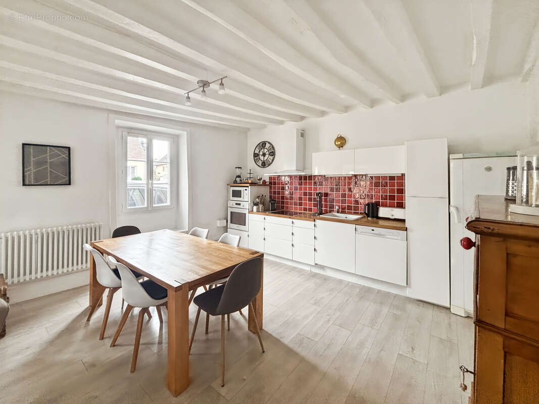 Maison à JOUARS-PONTCHARTRAIN