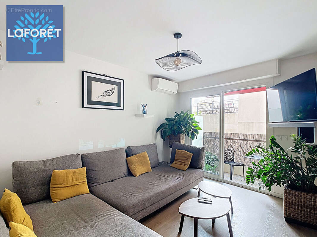 Appartement à CANNES